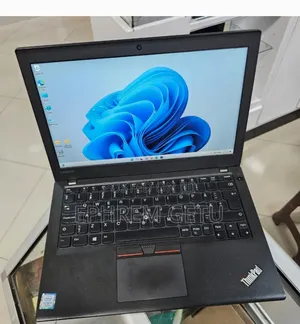 New Laptop Lenovo ThinkPad X270 8GB Intel Core I3 SSD 256GB