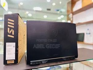 New Laptop MSI Katana 15 16GB Intel Core I7 SSD 512GB