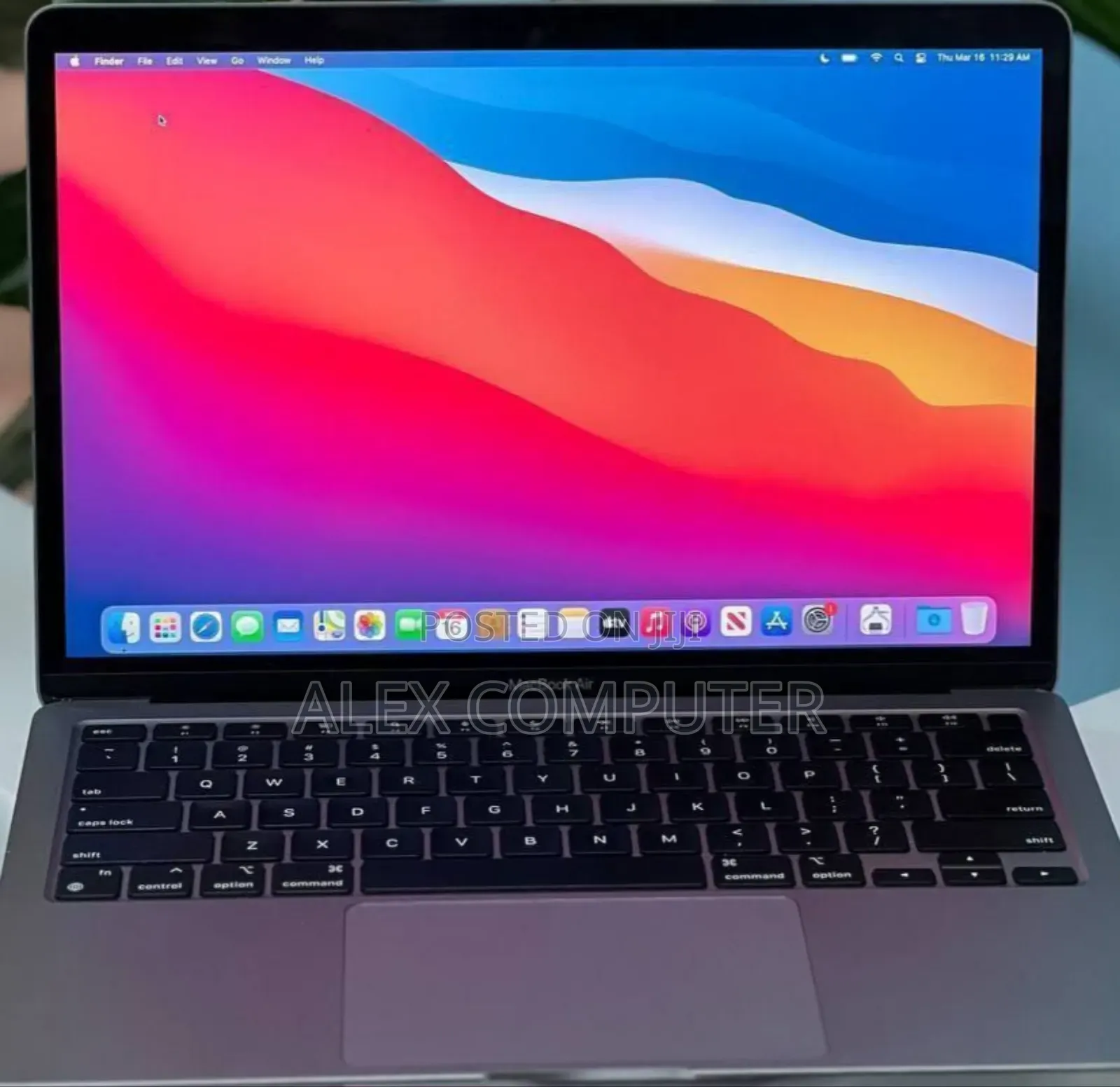 New Laptop Apple MacBook Air 2018 8GB Intel Core I5 SSD 256GB