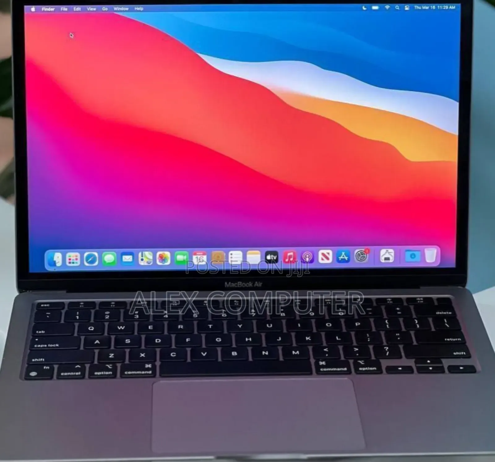 New Laptop Apple MacBook Air 2018 8GB Intel Core I5 SSD 256GB