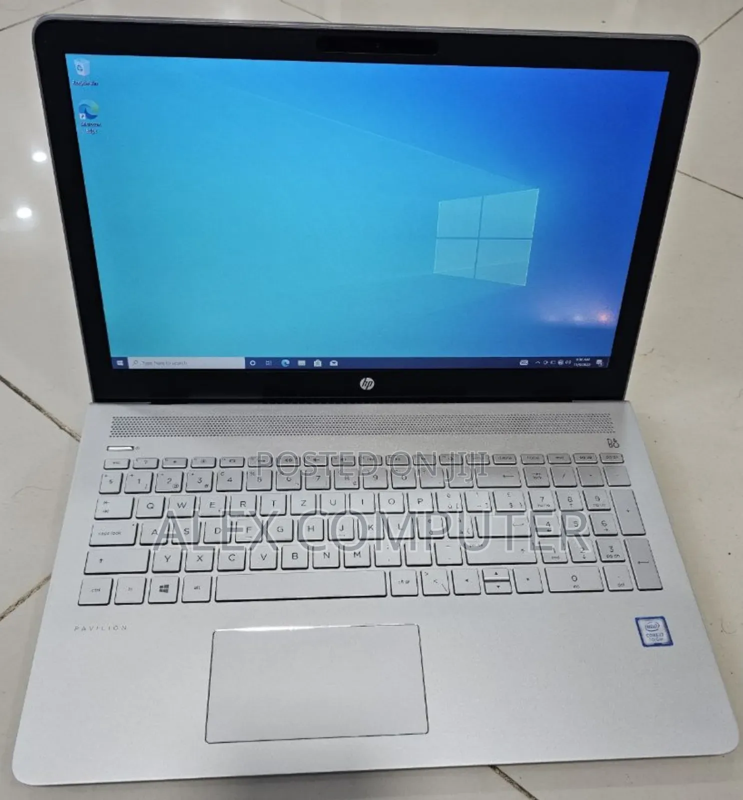 New Laptop HP Pavilion 15 8GB Intel Core I7 SSD 256GB