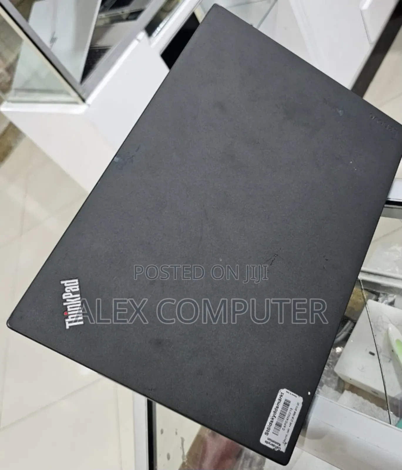 New Laptop Lenovo ThinkPad X270 8GB Intel Core I3 SSD 256GB