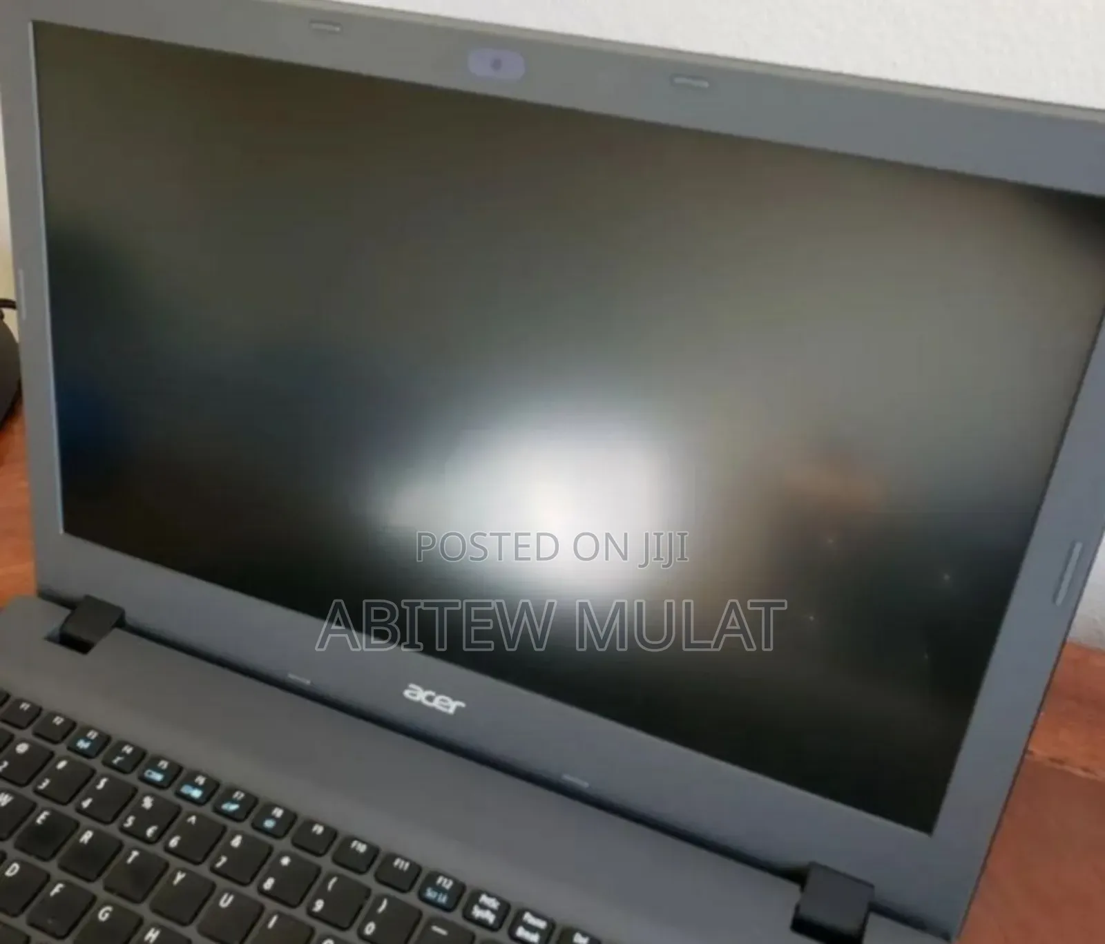 New Laptop Acer Aspire E5 4GB Intel Core I3 HDD 320GB