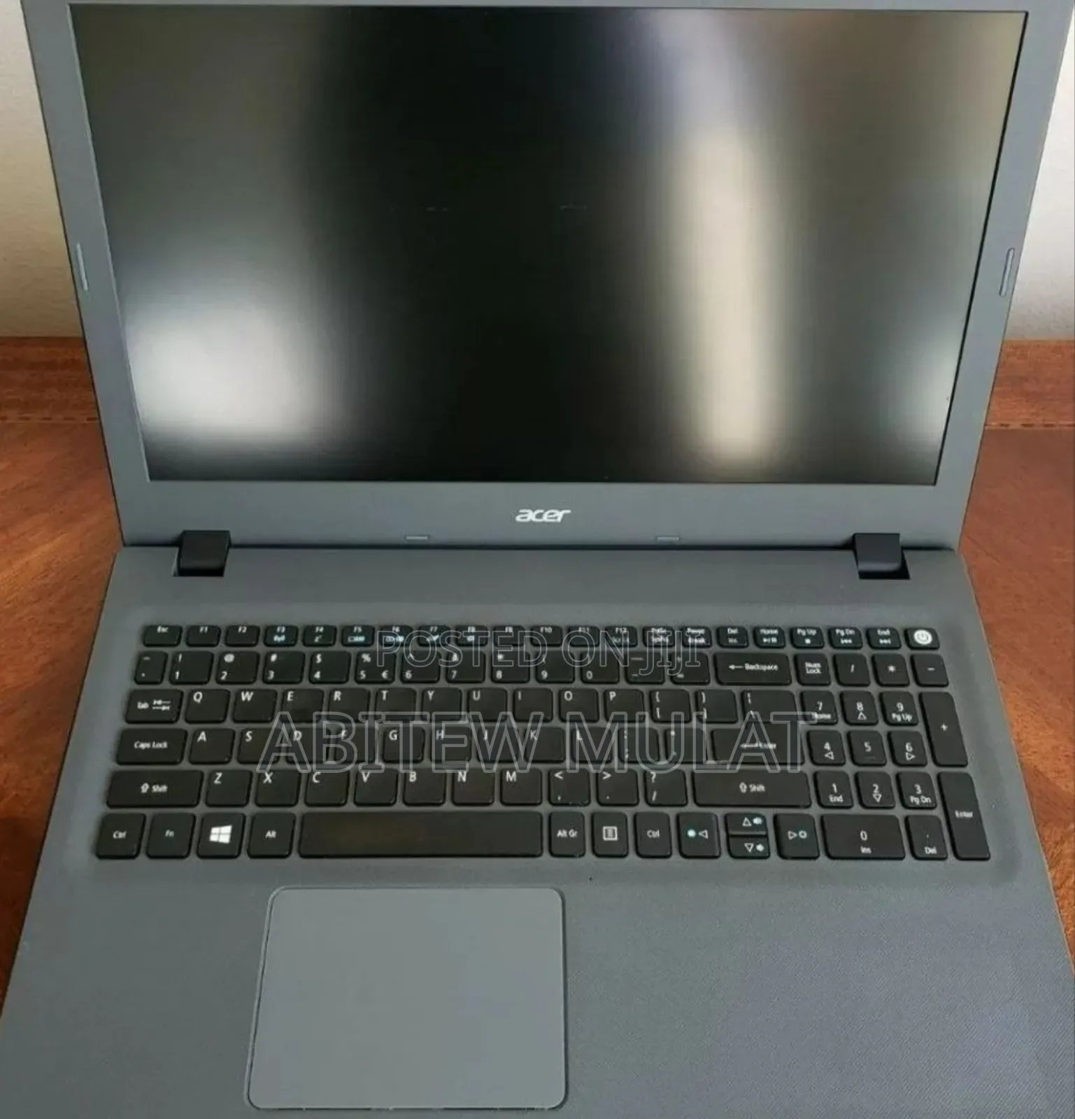 New Laptop Acer Aspire E5 4GB Intel Core I3 HDD 320GB