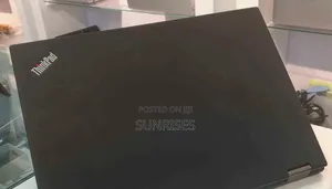 New Laptop Lenovo ThinkPad Yoga 8GB Intel Core I5 SSD 512GB