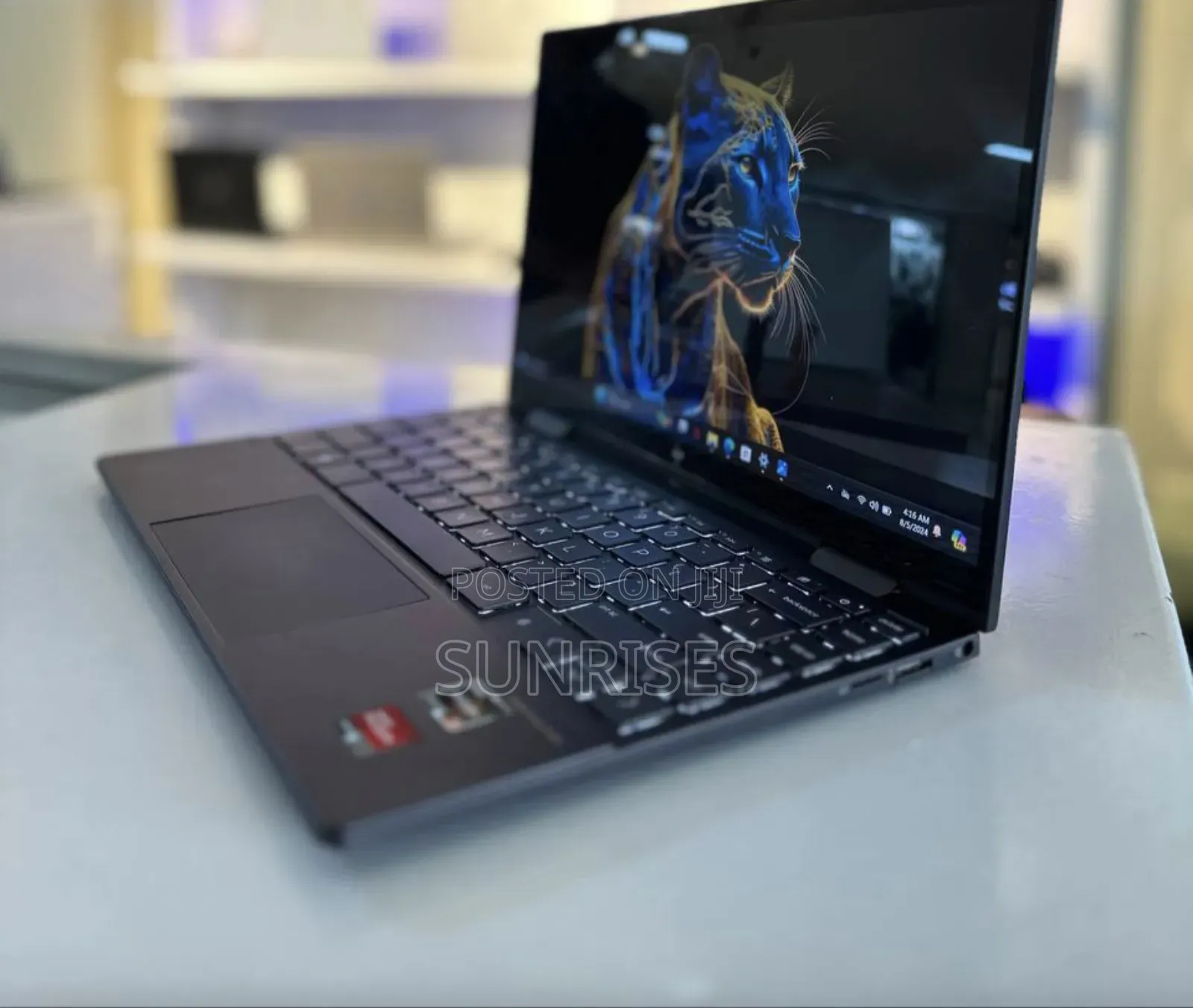 New Laptop HP Envy X360 8GB AMD Ryzen 5 SSD 512GB