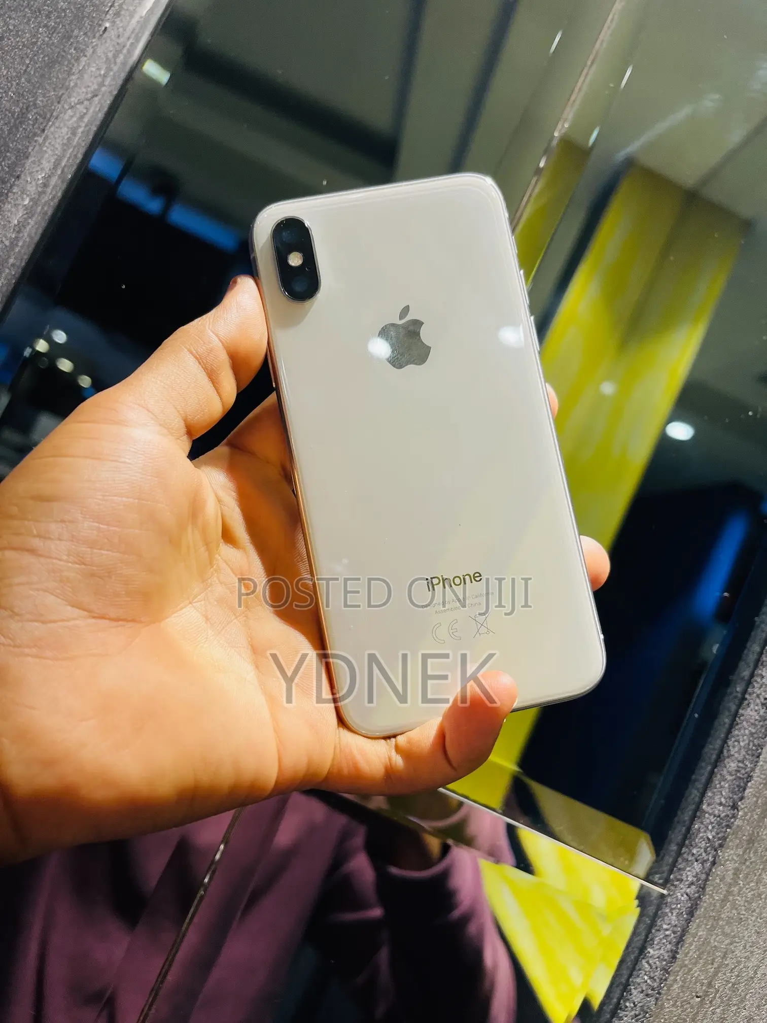 Apple iPhone X 256 GB White
