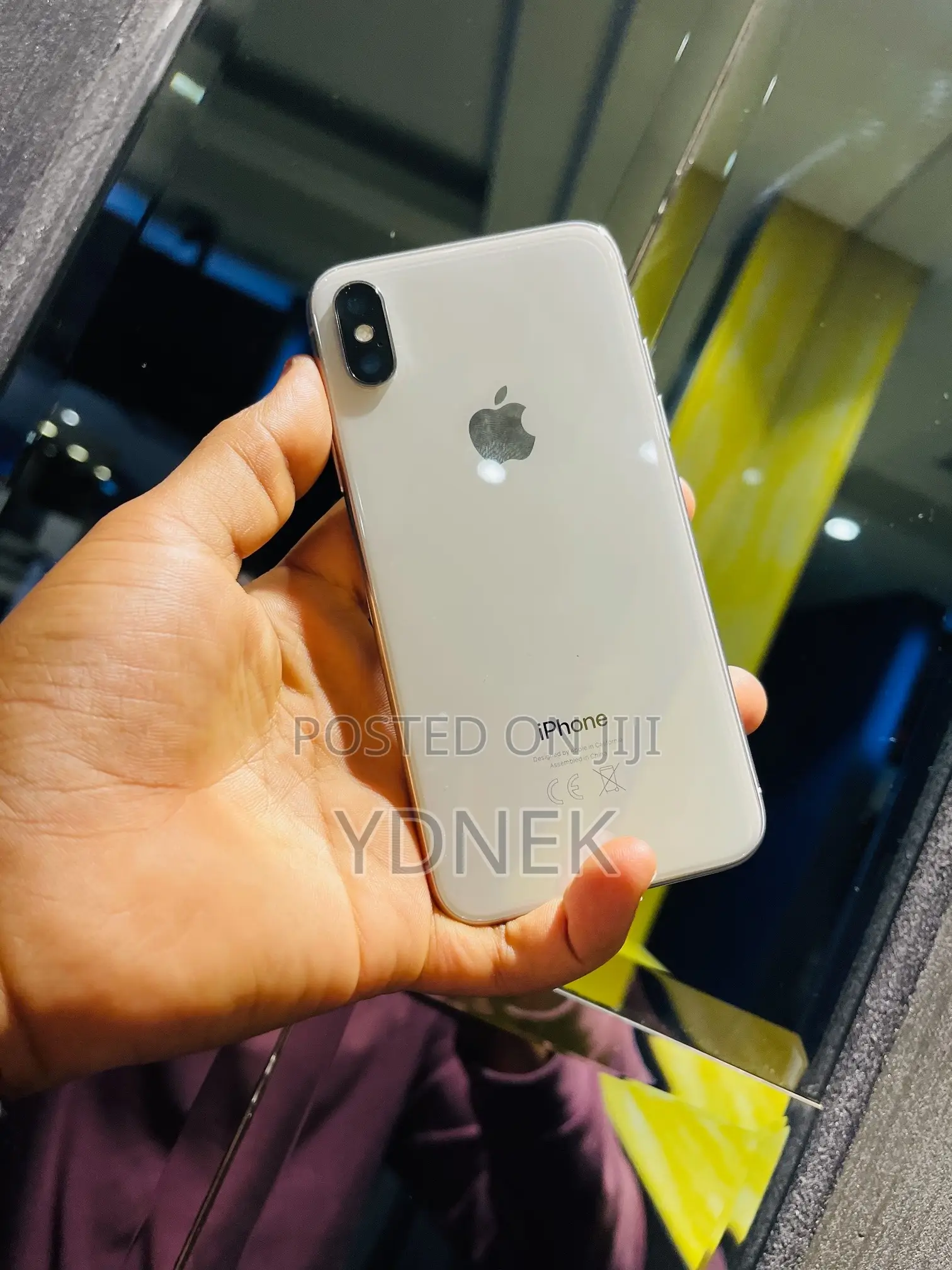Apple iPhone X 256 GB White