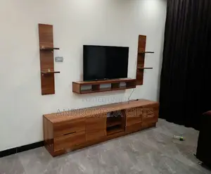 Tv Stand - ቲቪ ስታንዶች