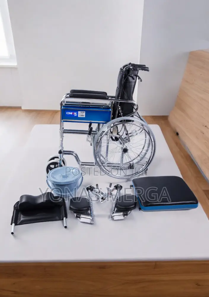 Multifunctional Wheelchair/Principal Toilet Wheelchair/Comfi