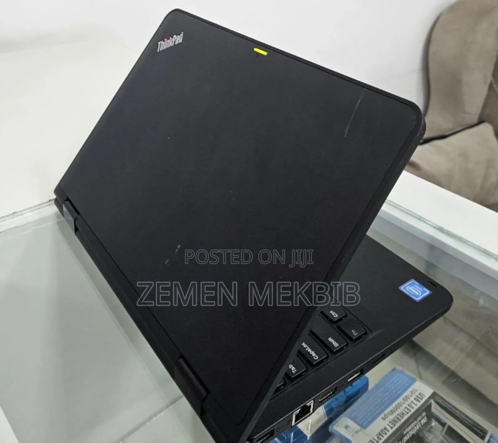 New Laptop Lenovo ThinkPad Yoga 4GB Intel Xeon SSD 128GB