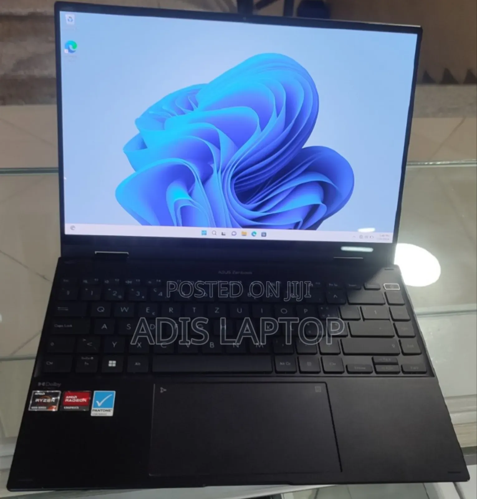 New Laptop Asus ZenBook Flip S UX370UA 16GB AMD Ryzen 7 SSD 1T