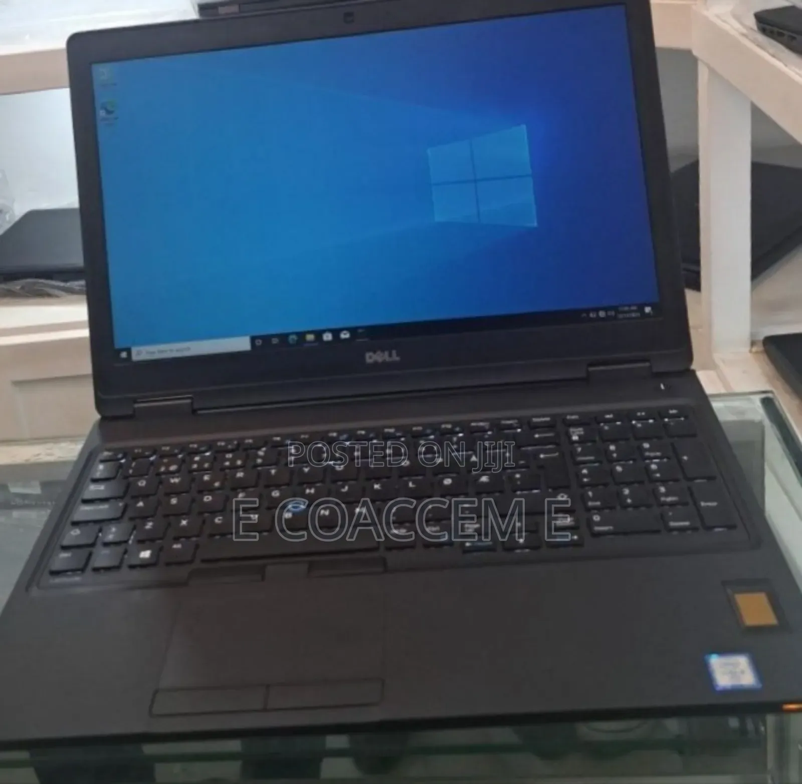 New Laptop Dell 8GB Intel Core I5 SSD 256GB