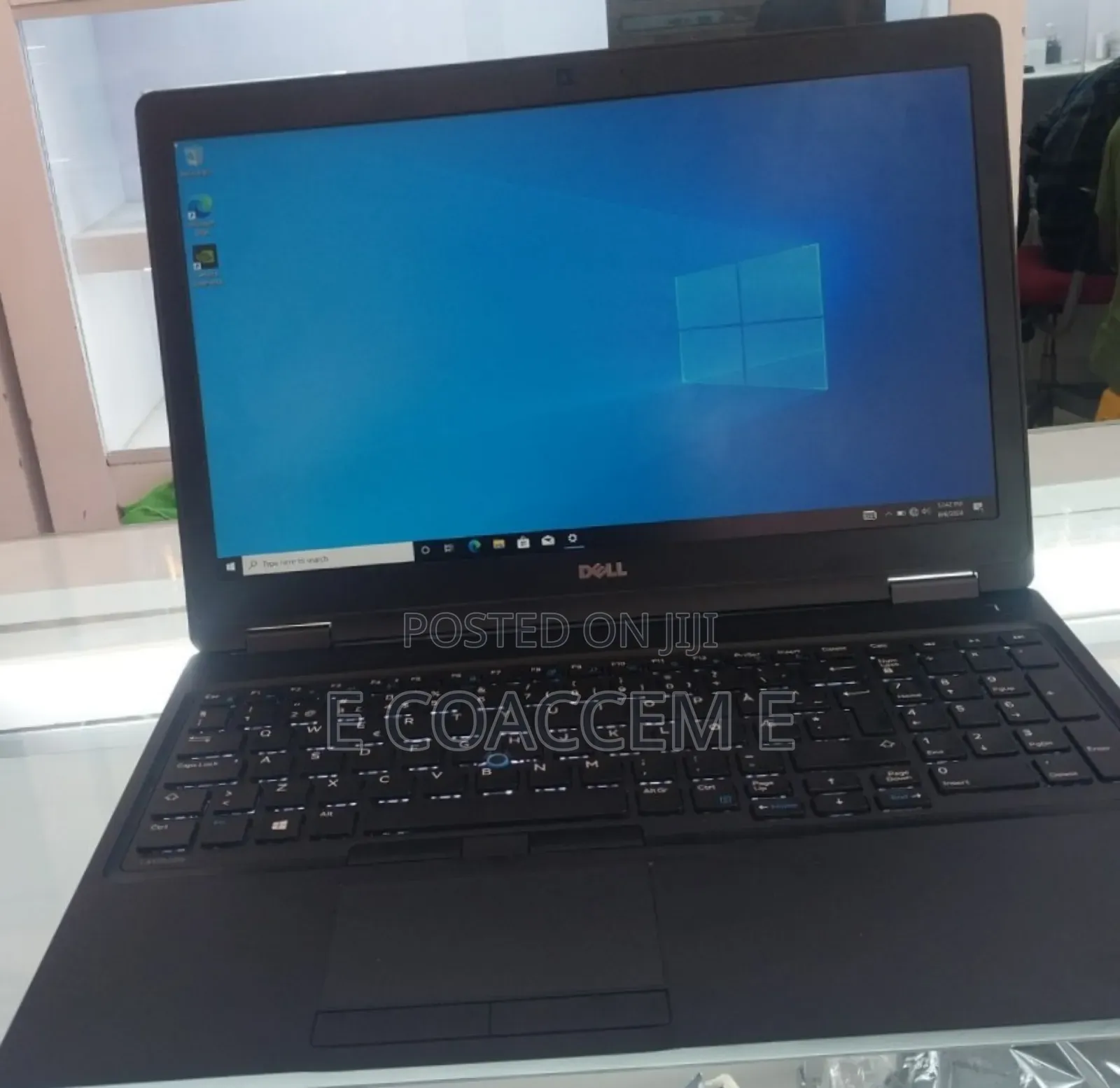 New Laptop Dell 8GB Intel Core I5 SSD 256GB