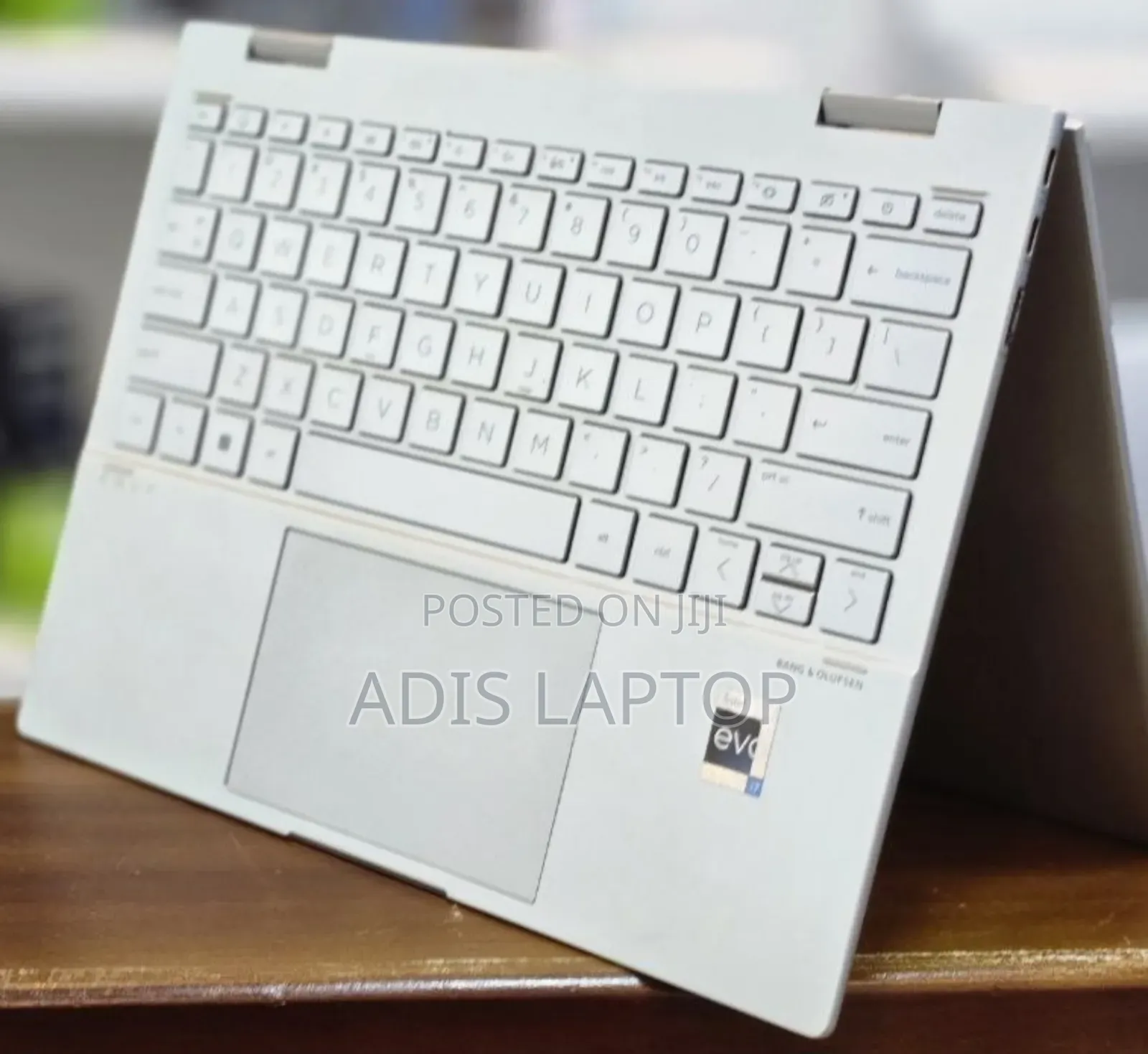 New Laptop HP Envy X360 8GB Intel Core I7 SSD 512GB