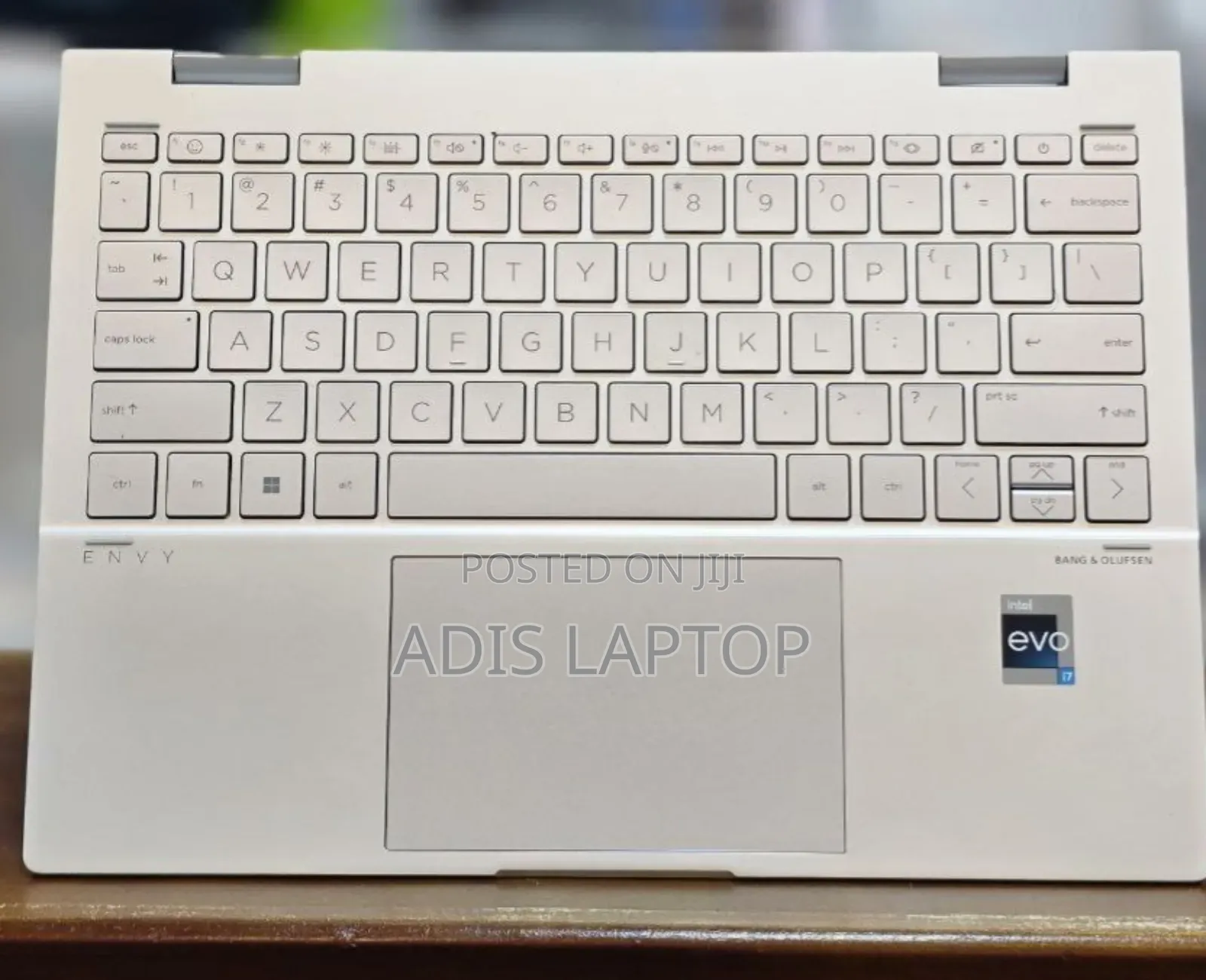 New Laptop HP Envy X360 8GB Intel Core I7 SSD 512GB