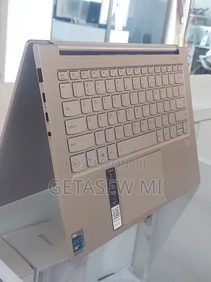 Photo - New Laptop Lenovo Yoga 9i 16GB Intel Core I7 SSD 512GB