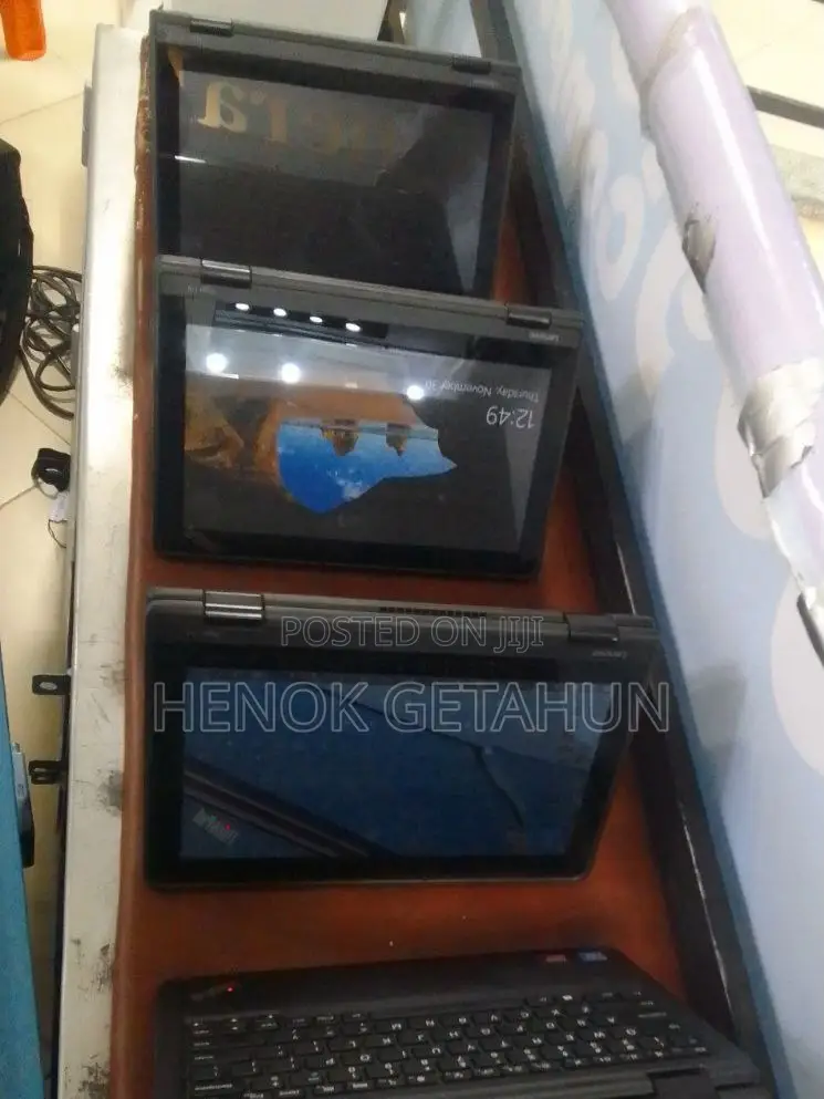 New Laptop Lenovo Yoga 11e 4GB Intel Core I3 HDD 128GB