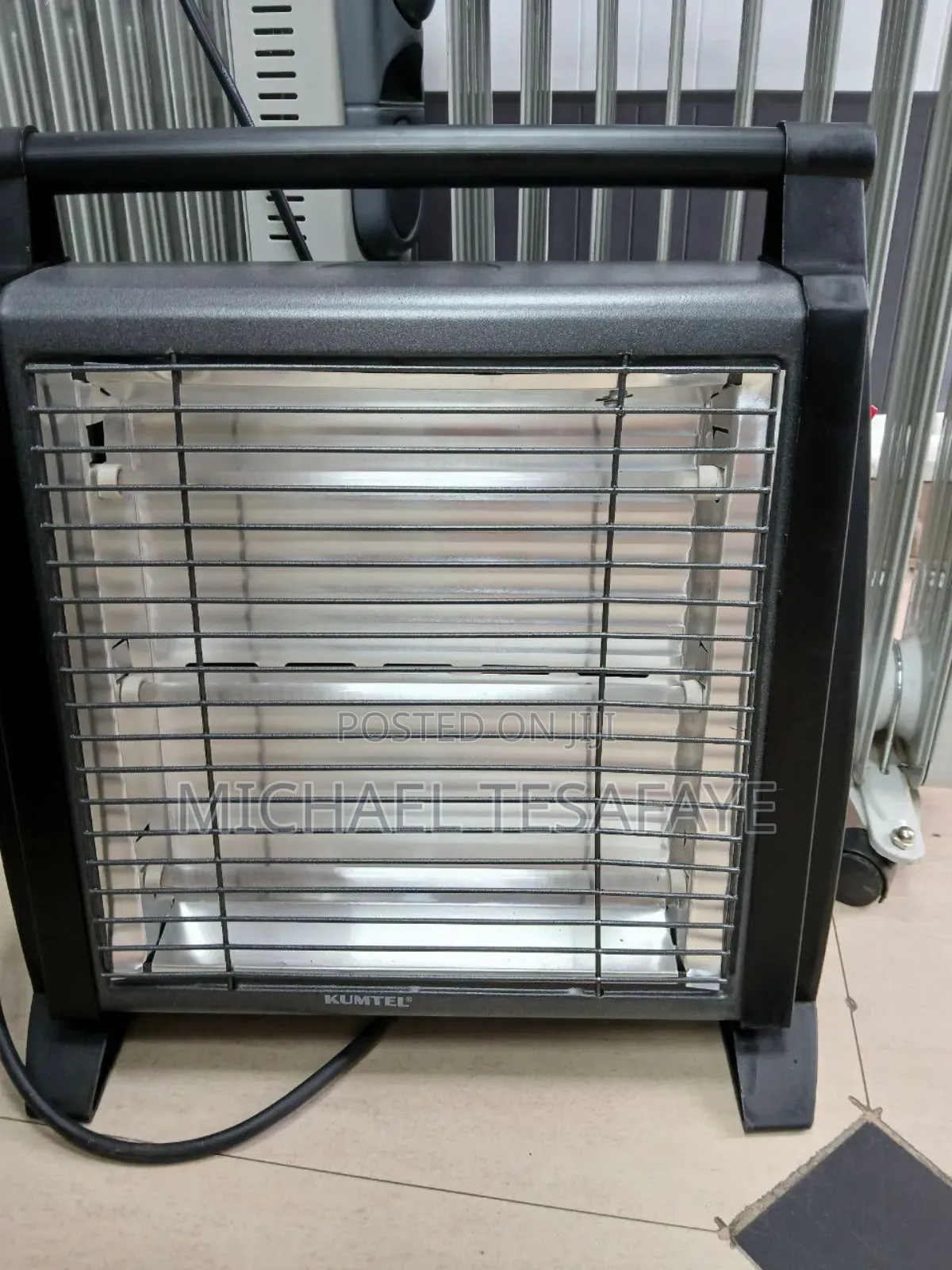 የአየር ማሞቂያ Kumetal Halogen Heater 1800 Watt, Black