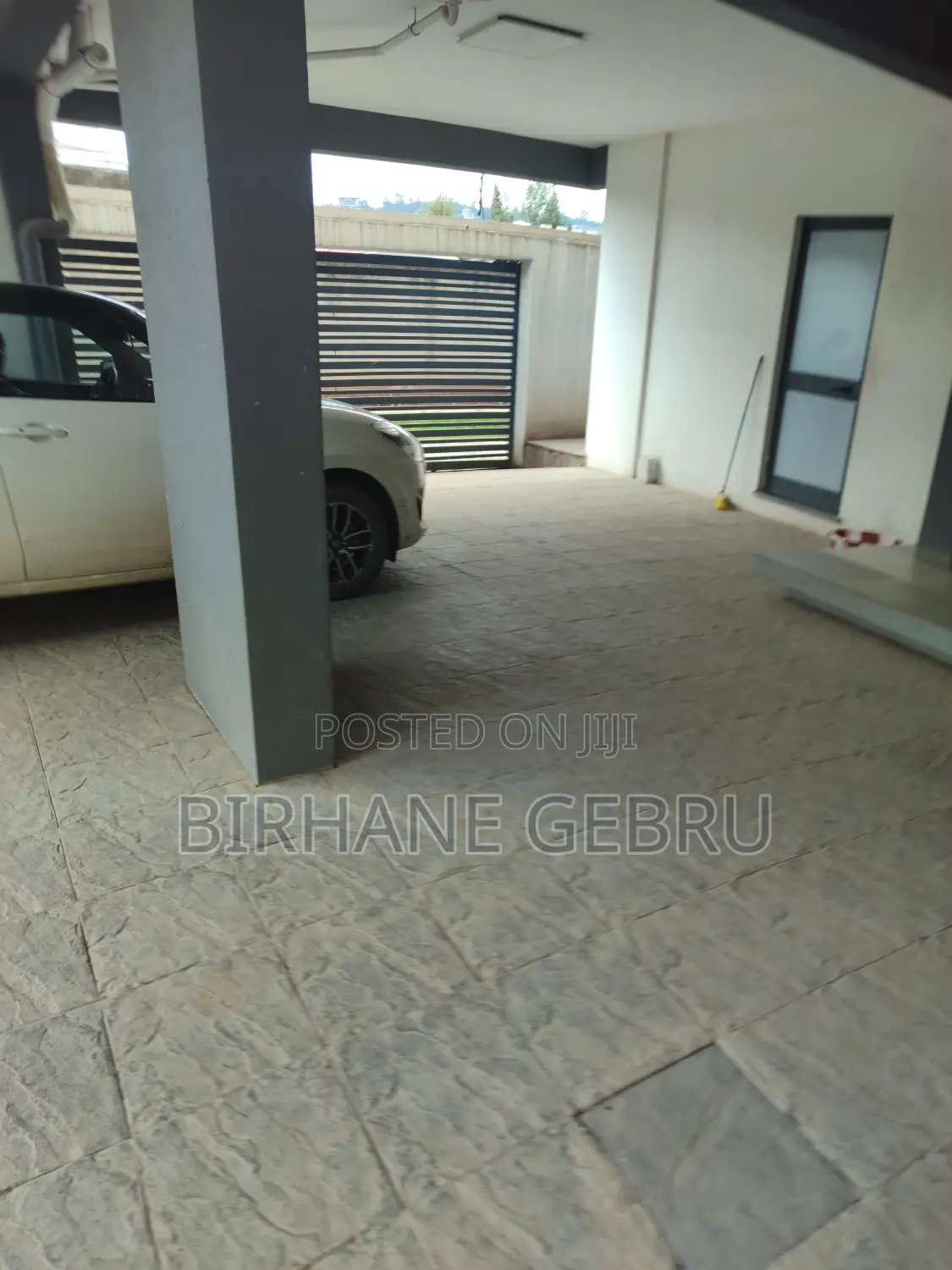 3bedroom Apartiment Fernished House Rent