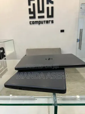 New Laptop HP Stream Notebook 8GB Intel Core I7 HDD 1T