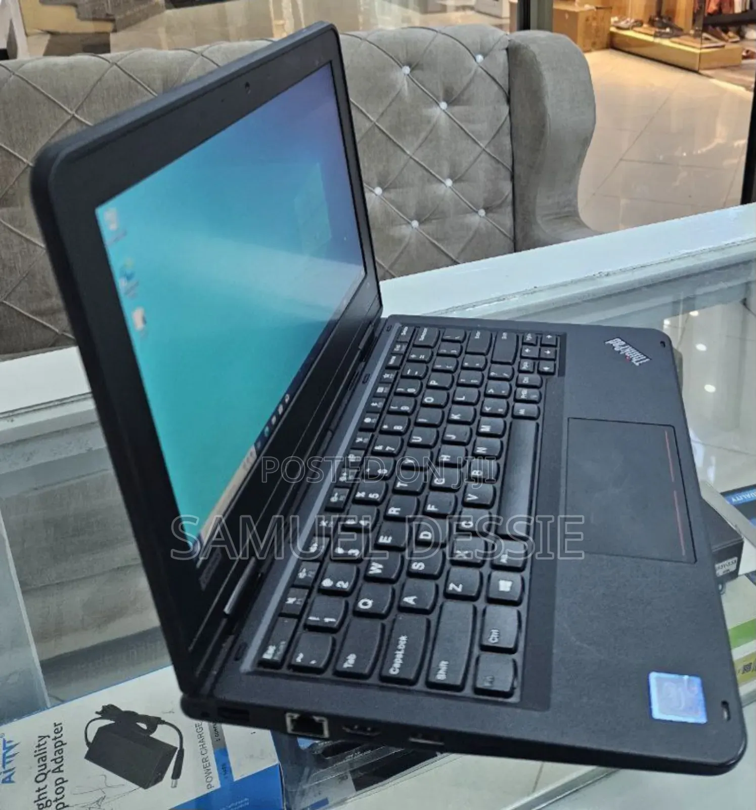 Laptop Lenovo ThinkPad 11e 4GB Intel Core 2 Quad SSD 128GB