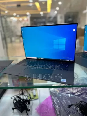 Photo - New Laptop Dell Precision 5520 16GB Intel Core I7 SSD 512GB