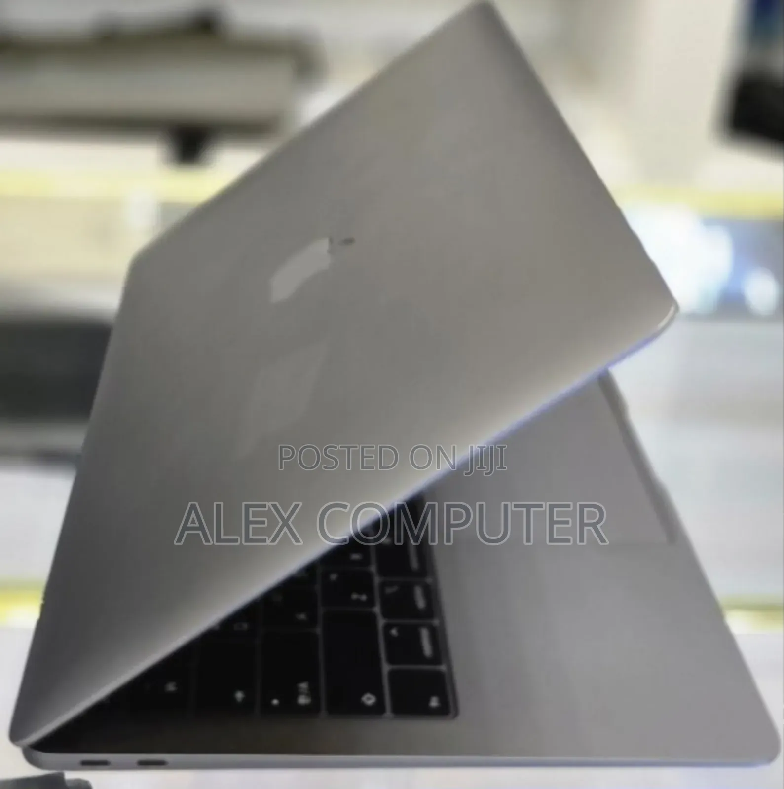 New Laptop Apple MacBook Air 2019 16GB Intel Core I5 SSD 256GB
