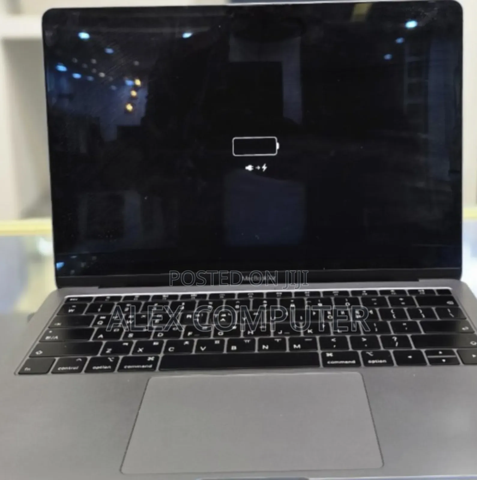 New Laptop Apple MacBook Air 2019 16GB Intel Core I5 SSD 256GB
