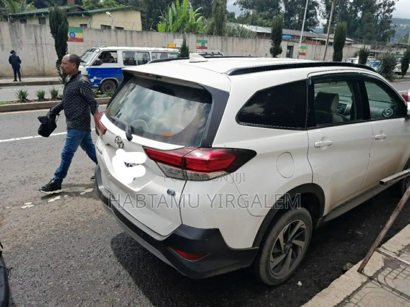 Toyota Rush 2023 White