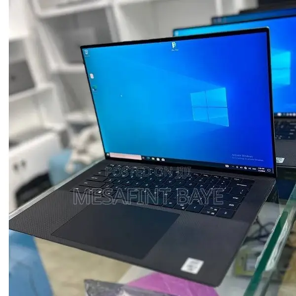 New Laptop Dell Precision 5540 16GB Intel Core I7 SSD 512GB