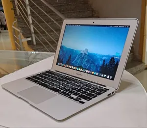 Photo - New Laptop Apple MacBook 2015 4GB Intel Core I5 SSD 128GB
