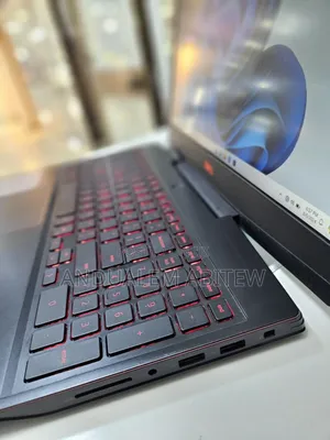 New Laptop Dell G3 15 3500 8GB Intel Core I5 SSD 512GB