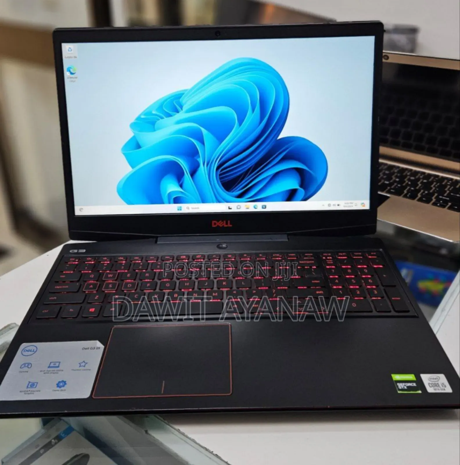 New Laptop Dell G15 5511 8GB Intel Core I5 SSD 512GB