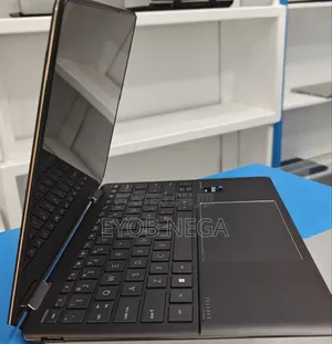 New Laptop HP Spectre X360 16GB Intel Core I7 SSD 1T
