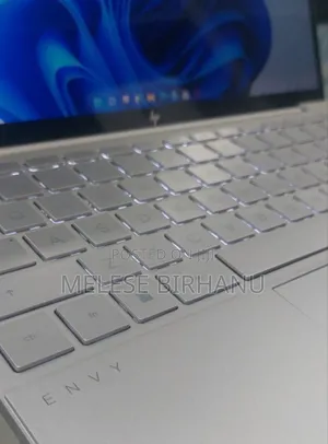 New Laptop HP Envy 13 8GB Intel Core I7 SSD 512GB