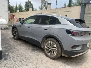 Volkswagen ID.6 2022 Gray
