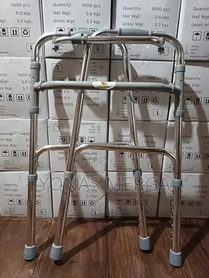 Wheels on Front Legs-Walker/Waker/Strength,Walker_stronge