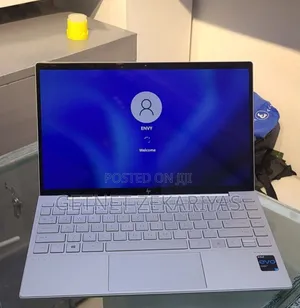 New Laptop HP Envy 14 8GB Intel Core I7 SSD 512GB