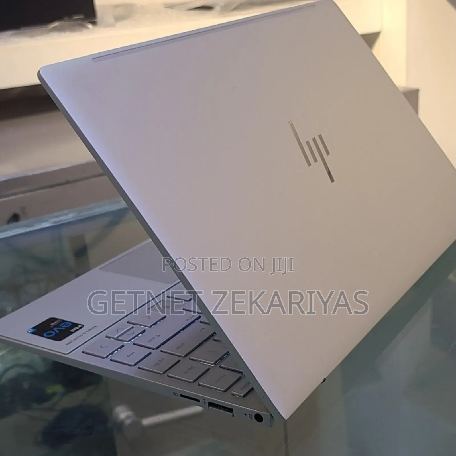 New Laptop HP Envy 14 8GB Intel Core I7 SSD 512GB