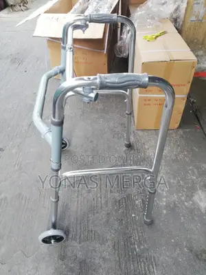 Photo - ወከር+ማራመጃ/Quality Aluminum Walker With Anti-Skid Rubber Shoes