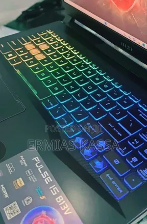 New Laptop MSI GP75 Leopard 16GB Intel Core I7 SSD 1T