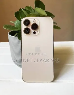 Photo - New Apple iPhone 13 Pro Max 128 GB