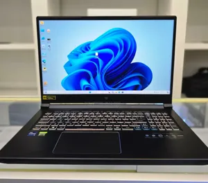 New Laptop Acer Predator Helios 300 16GB Intel Core I9 SSD 512GB