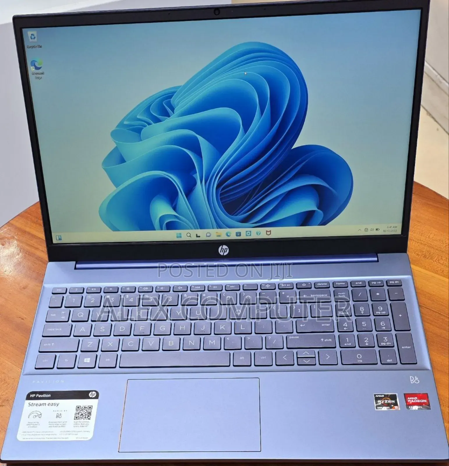 New Laptop HP Pavilion 15 8GB AMD Ryzen 5 SSD 512GB