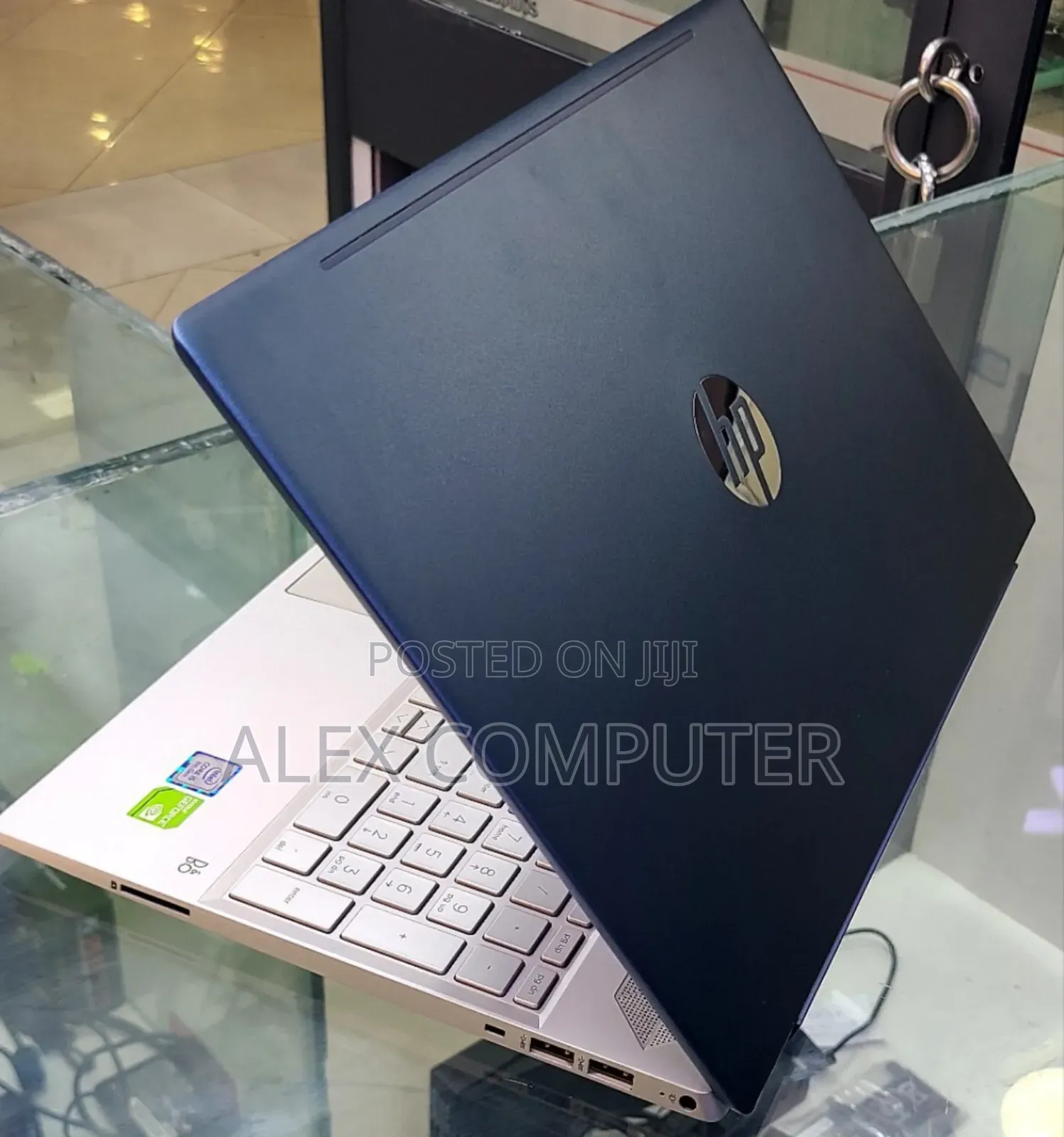 New Laptop HP Pavilion 15 8GB Intel Core I5 SSD 512GB