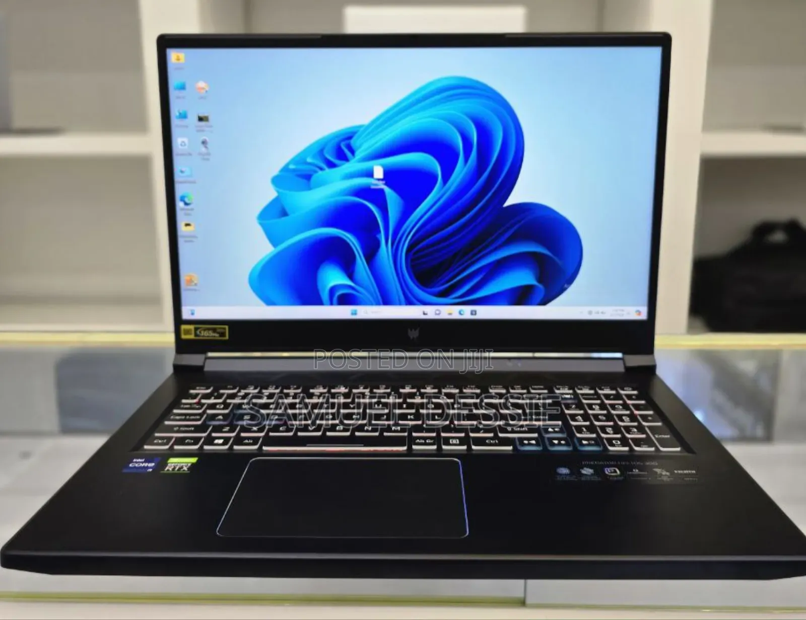 New Laptop Acer Predator Helios 300 16GB Intel Core I9 SSD 512GB