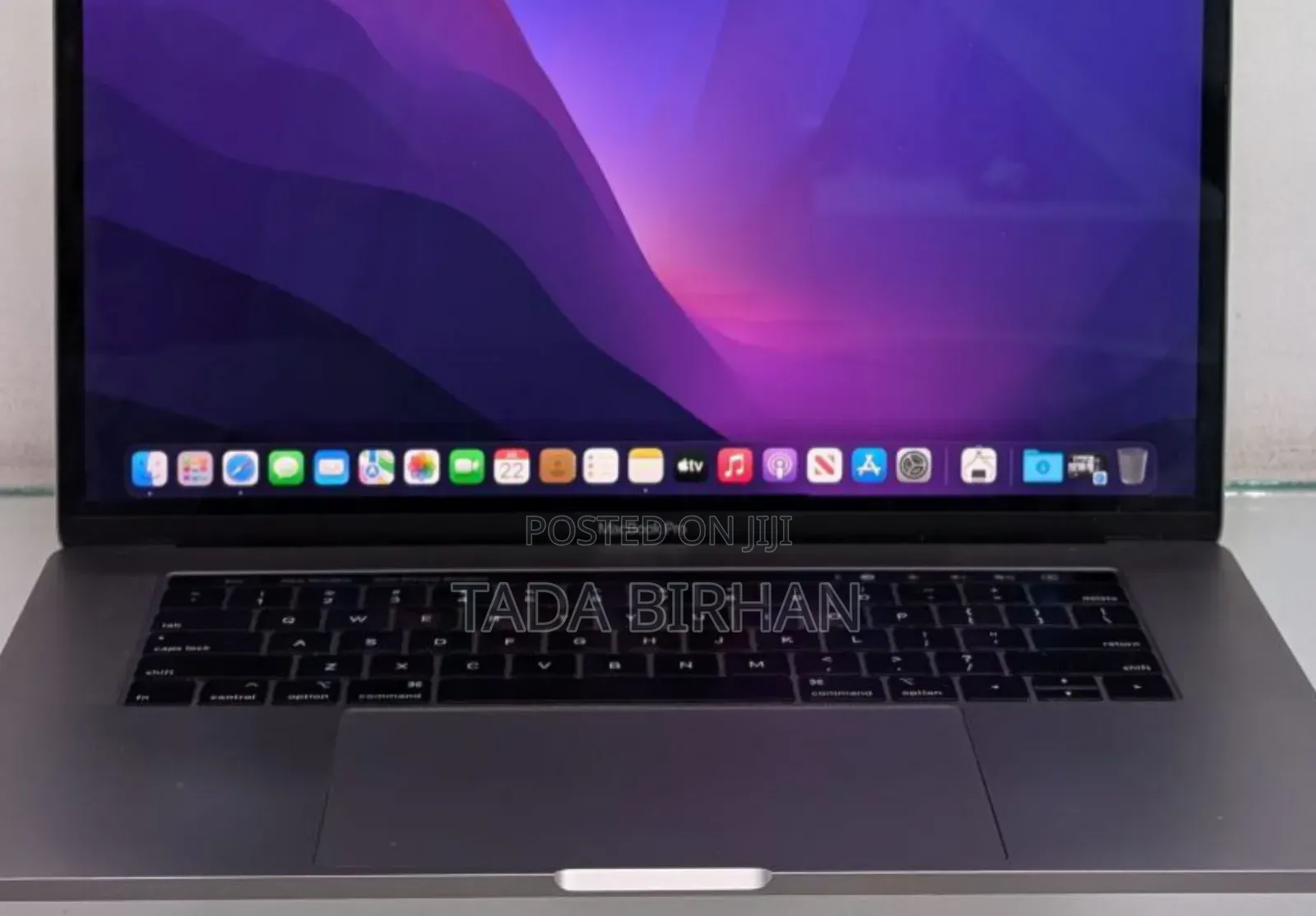 New Laptop Apple MacBook Pro 2018 32GB Intel Core I7 SSD 512GB