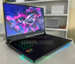 New Laptop Asus ROG Strix G15 32GB AMD Ryzen 9 SSD 1T