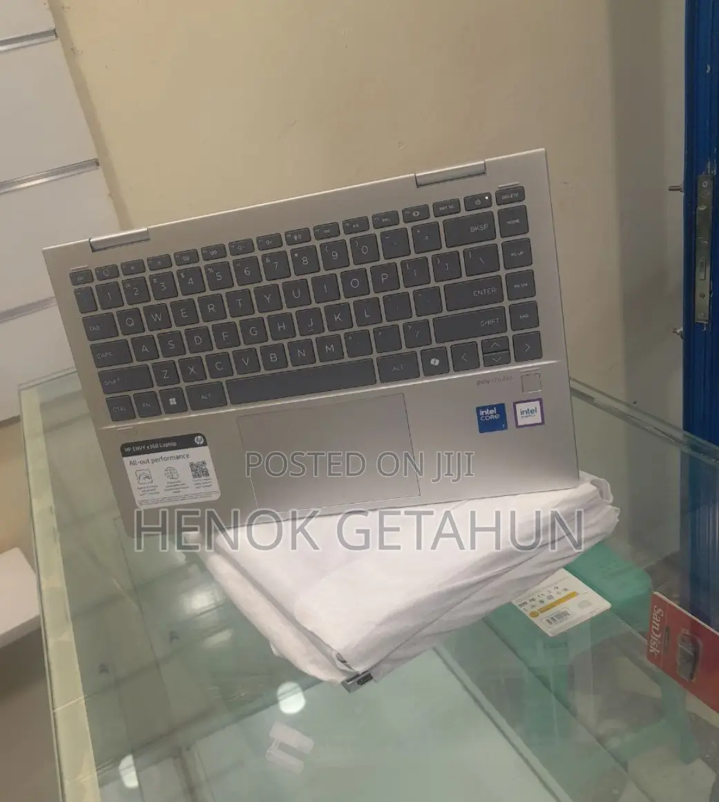 New Laptop HP Envy X360 16GB Intel Core I7 SSD 512GB